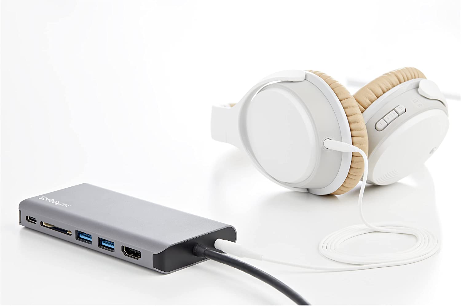 StarTech USB-C Multiport Adapter - HDMI or VGA (DKT30CHVAUSP) - Win-Pro Consultancy Pte Ltd